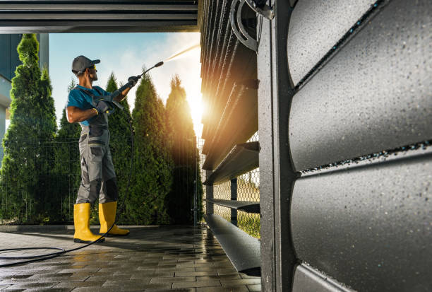 Best Driveway Pressure Washing  in Colville, WA