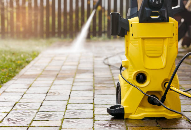 Best Rust Removal  in Colville, WA